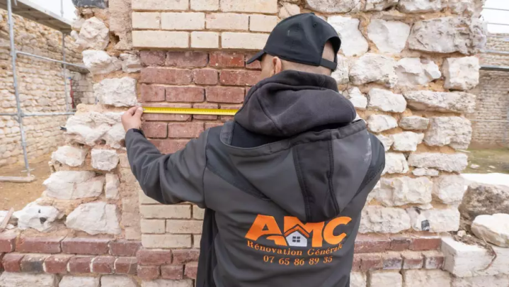 Nous transformons vos murs avec des enduits décoratifs personnalisés.